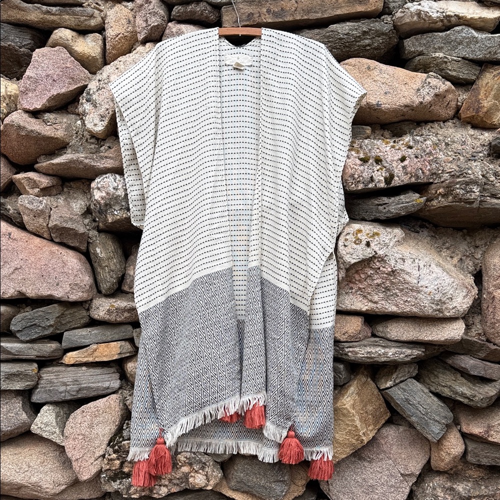 Quagga Green Label Boho Kimono L Tassel Cover Up